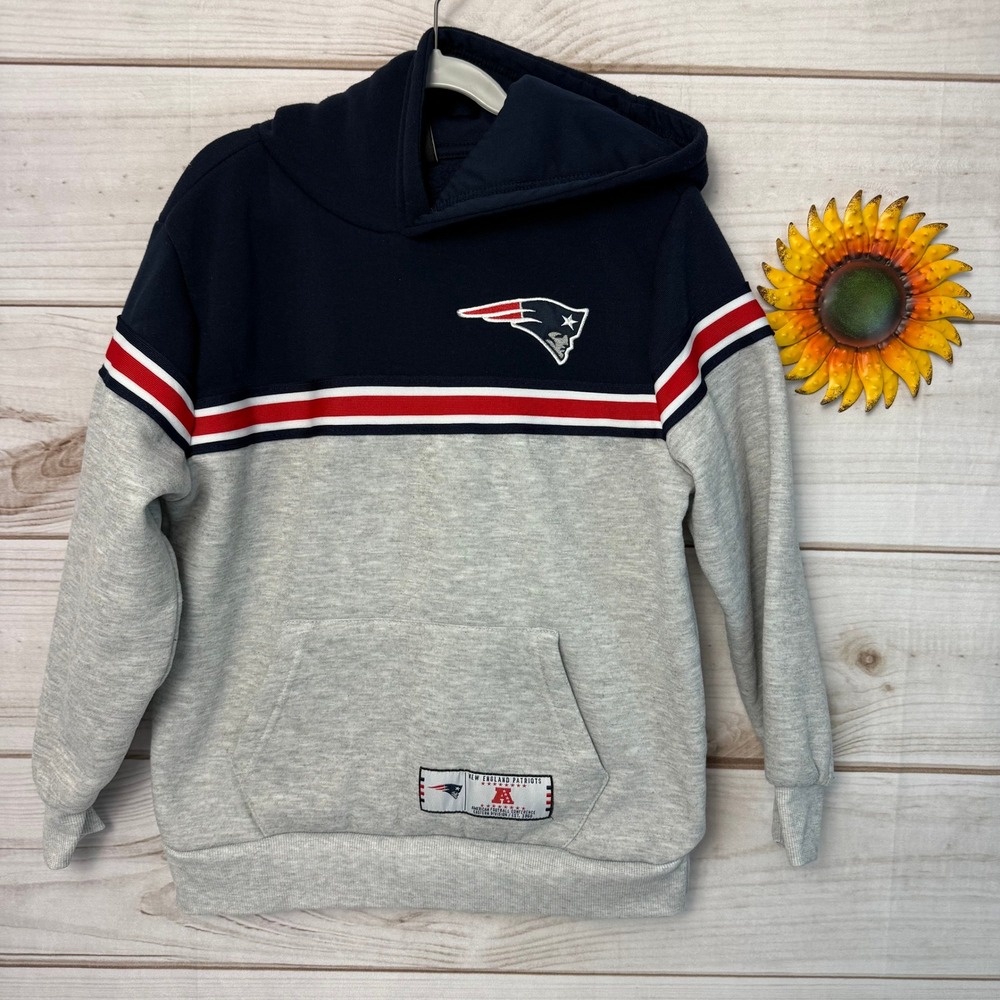 NFL Team Apparel New England Patriots Kids Hoodie Size 10-12